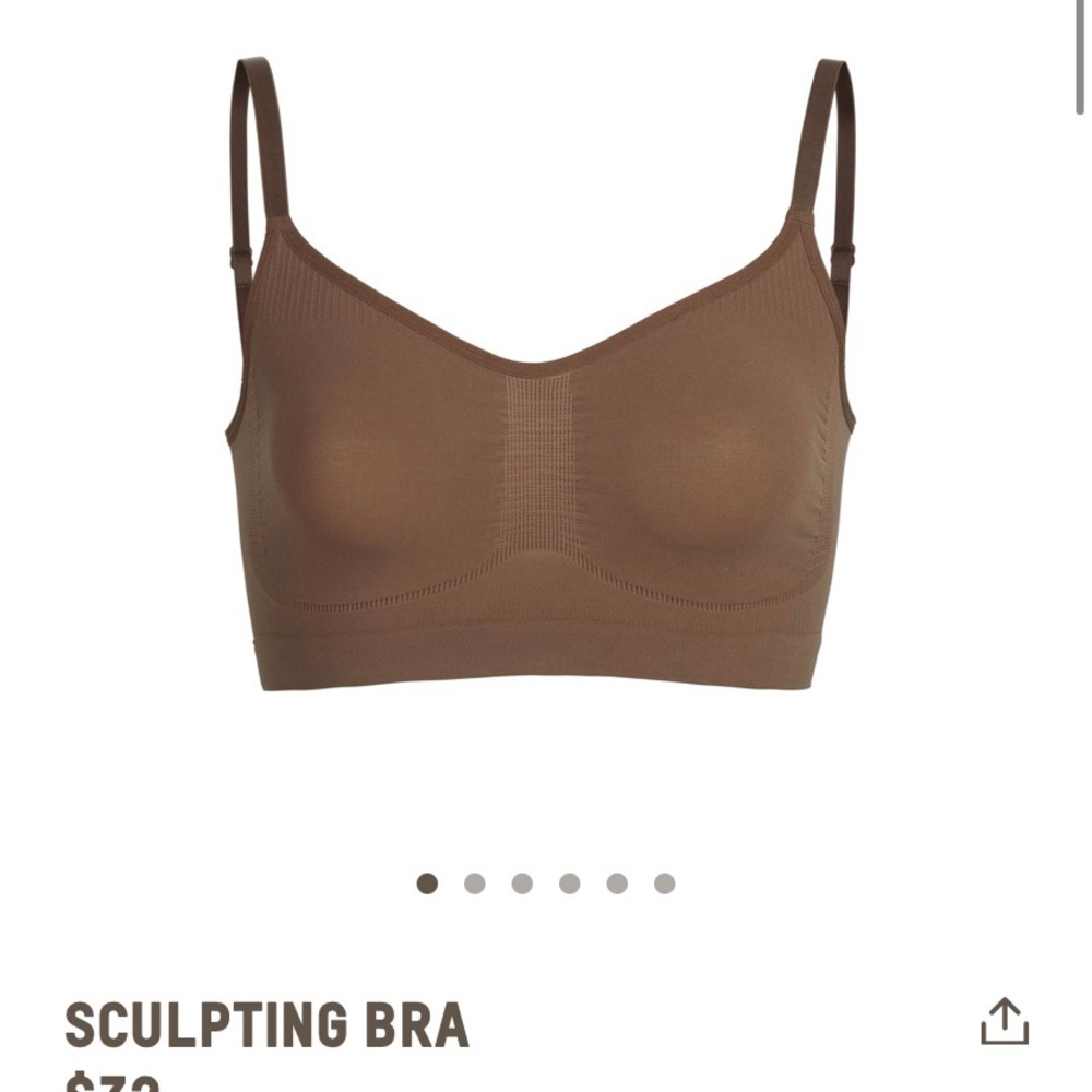Skins sculpting bra